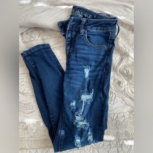 American Eagle Distressed Jegging